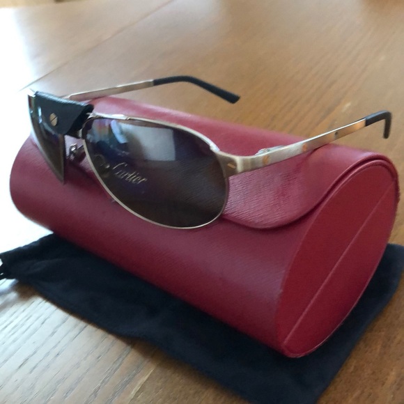 Metal santos de Cartier sunglasses. - Picture 2 of 2